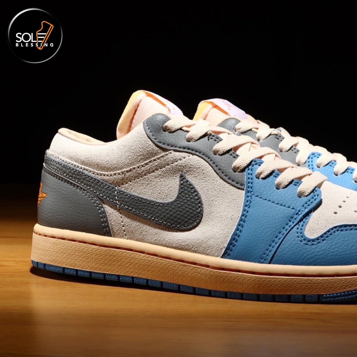 Air Jordan 1 Low Tokyo 96