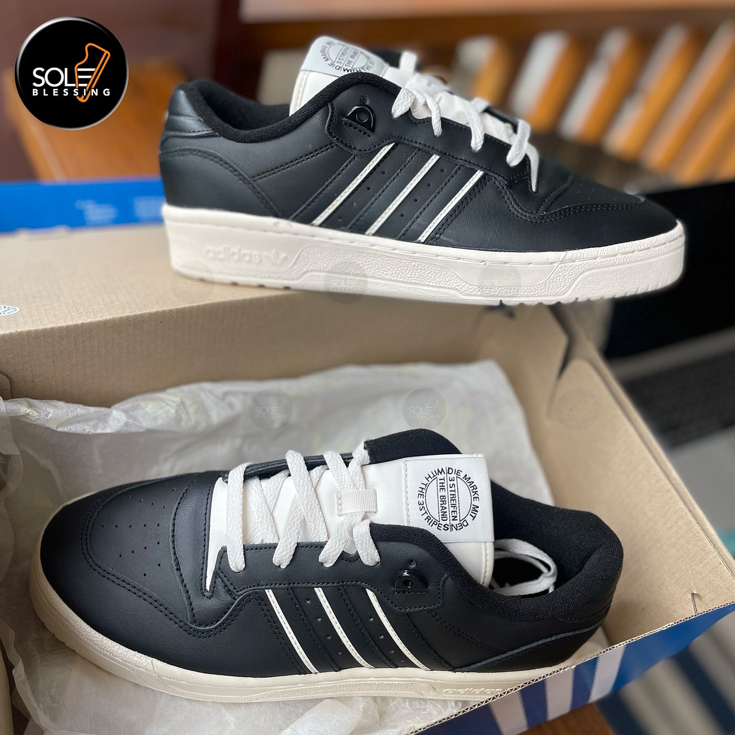 Rivalry Low 'Core Black White'