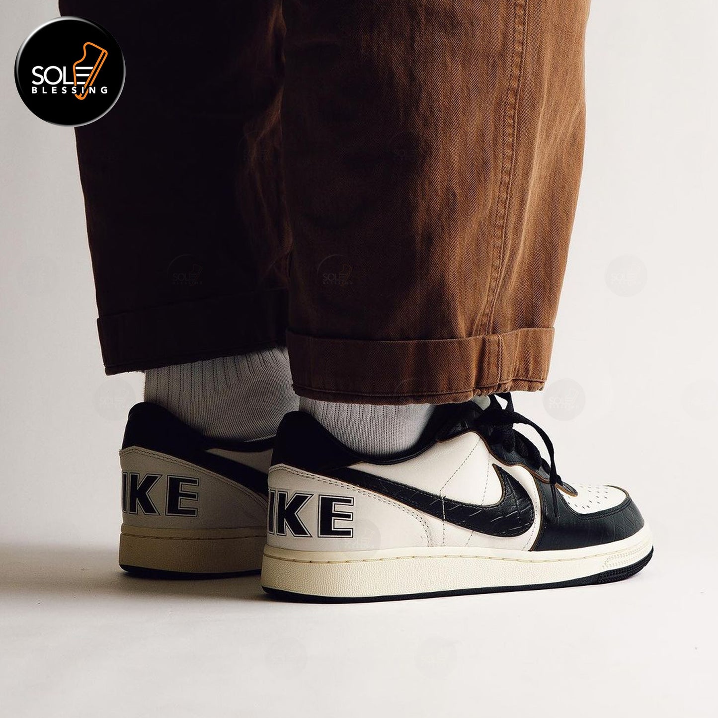 Nike Terminator Low Phantom