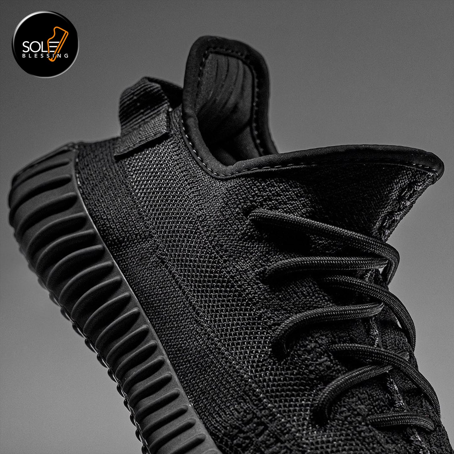 Yeezy Boost 350 V2 Onyx