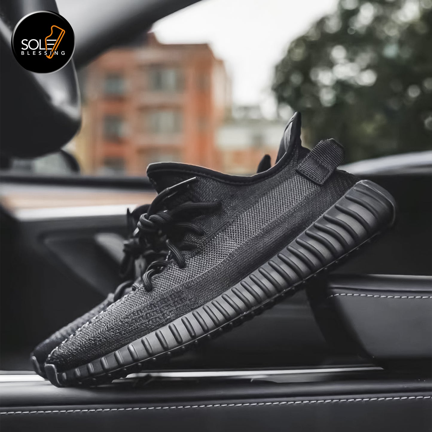Yeezy Boost 350 V2 Onyx