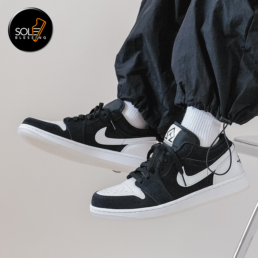 Air Jordan 1 Low SE Diamond