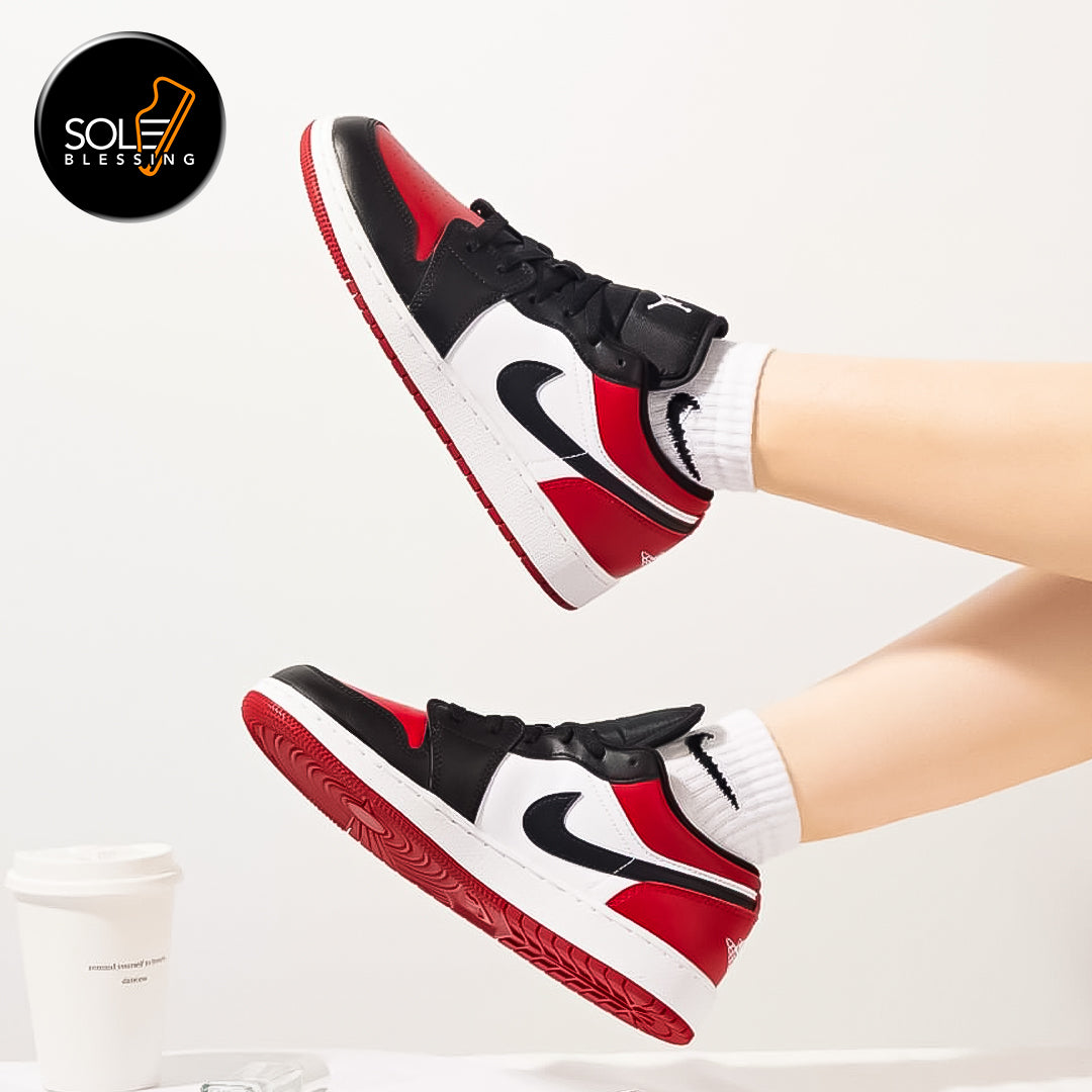 Air Jordan 1 Low Bred Toe