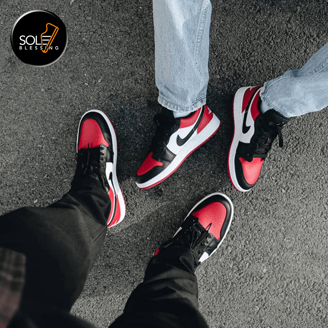 Air Jordan 1 Low Bred Toe