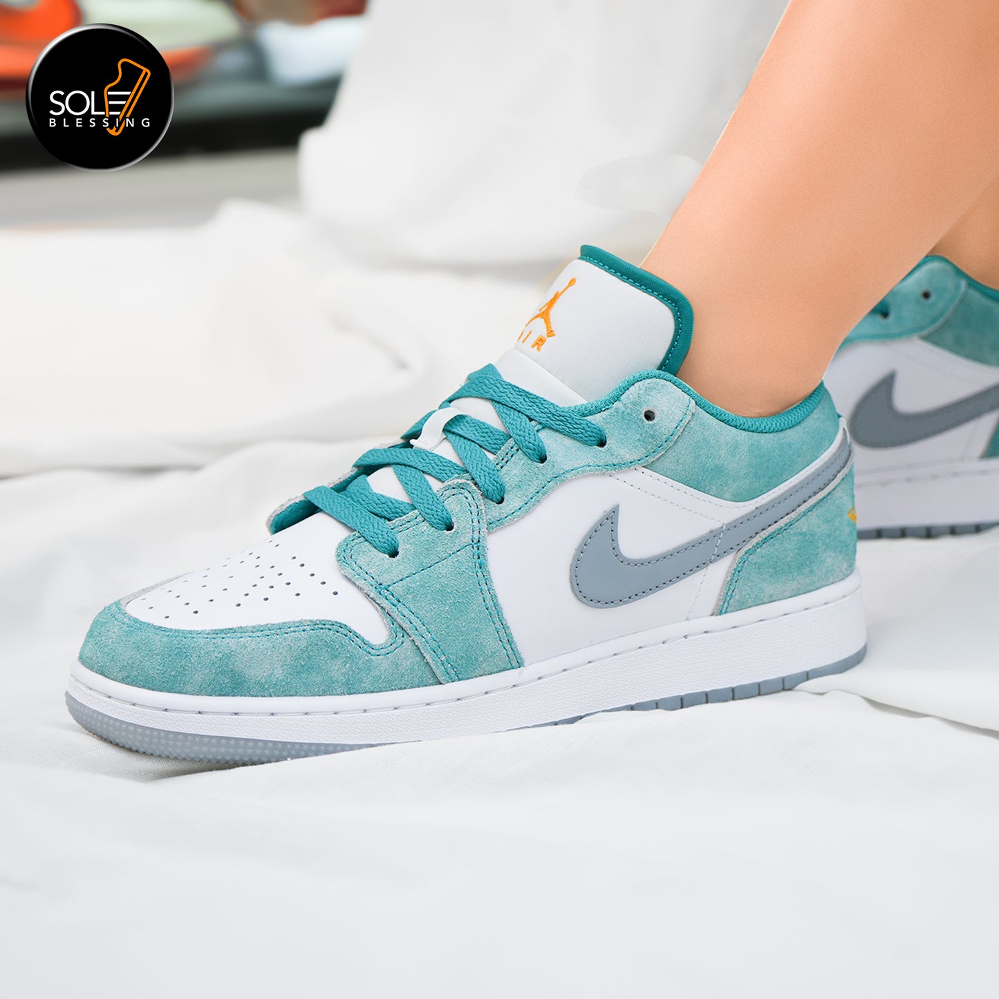 Air Jordan 1 Low New Emerald (GS)