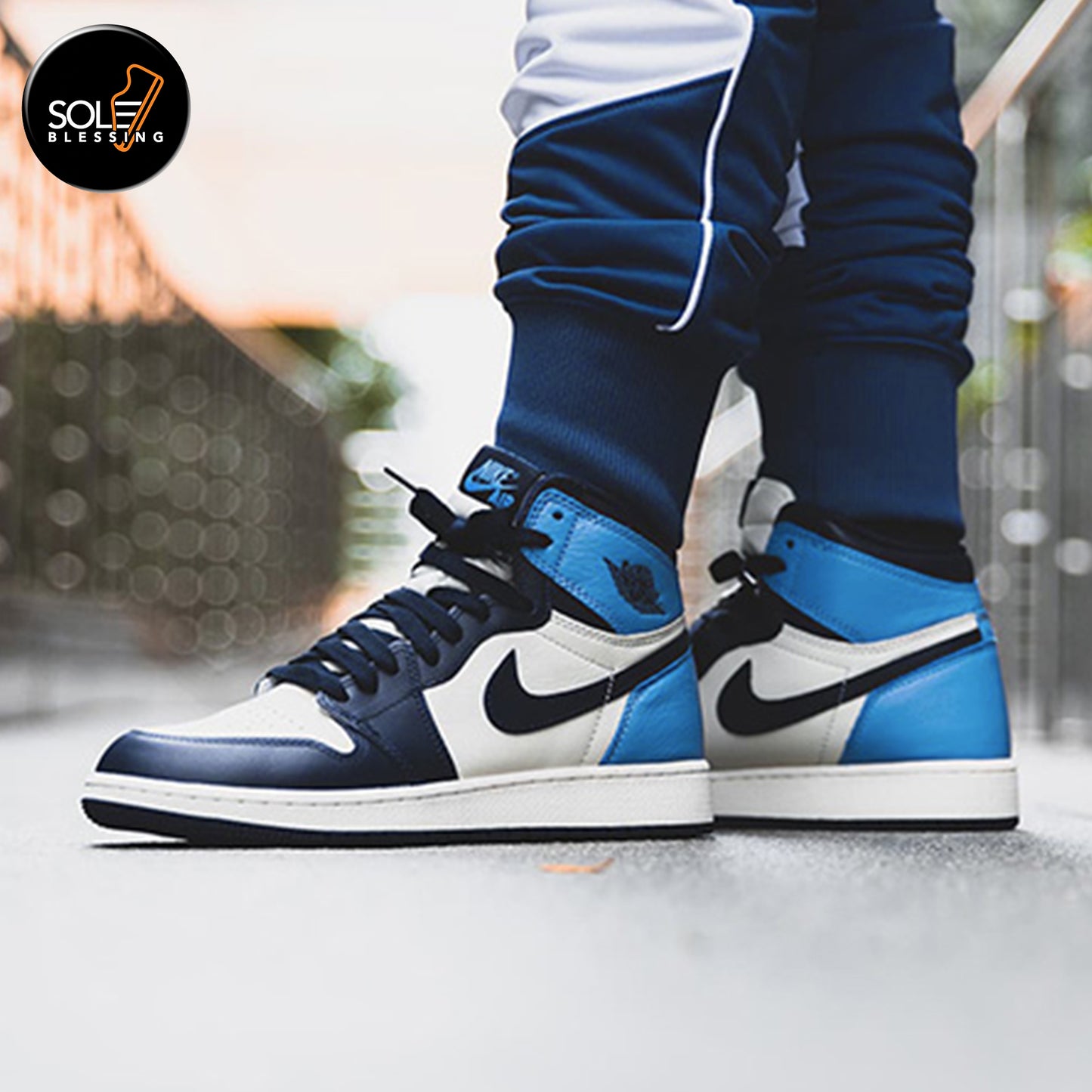 AIR JORDAN 1 HI OBSIDIAN UNC