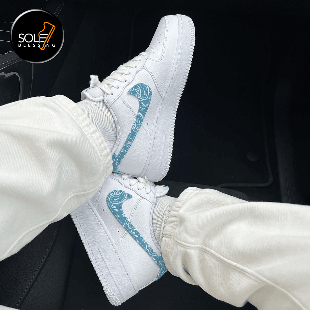 Air Force 1 Low Paisley Bandana