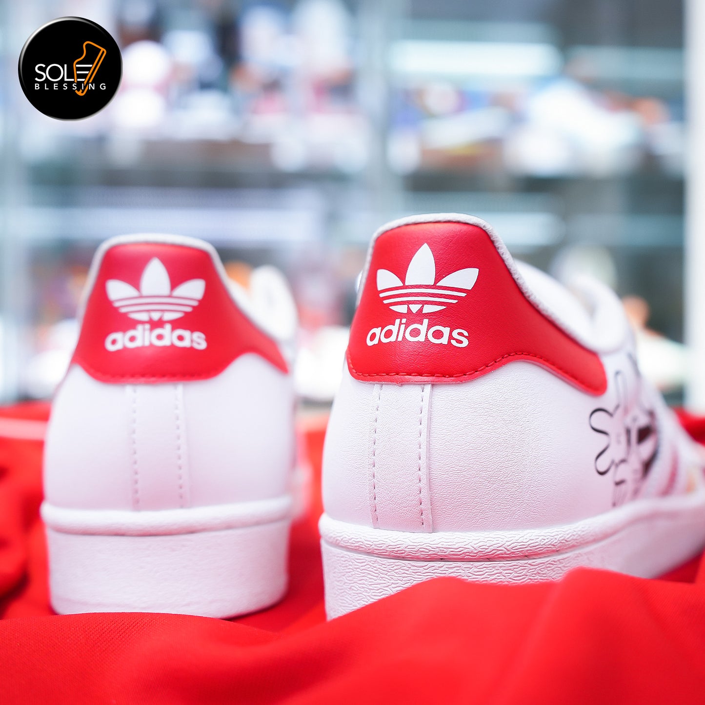 SUPERSTAR