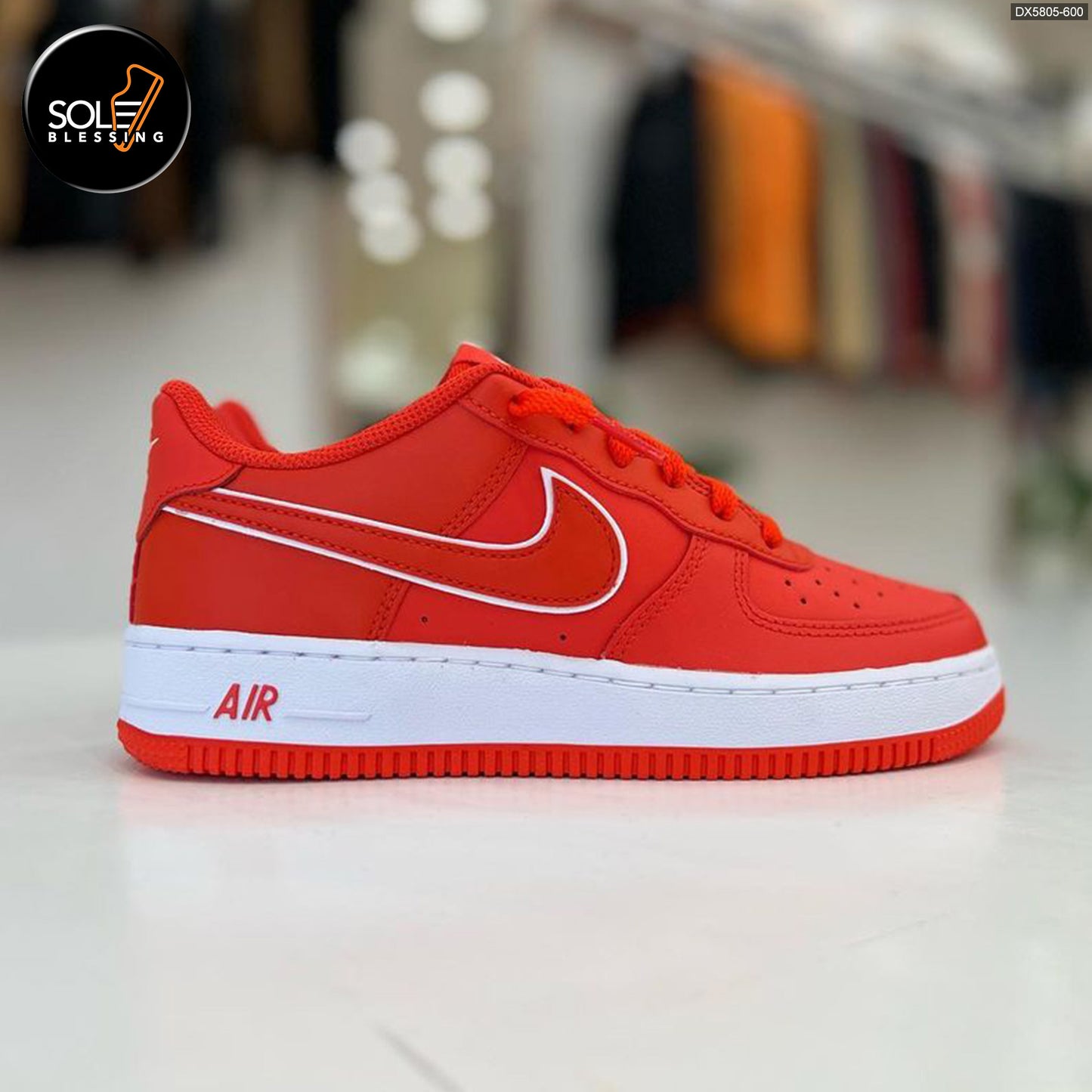 NIKE Air Forcce “Picante Red”