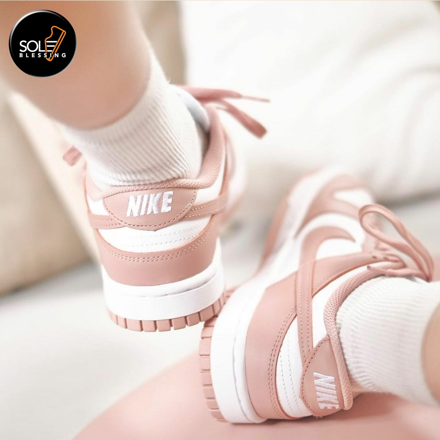 Nike Dunk Low "Rose Whisper"