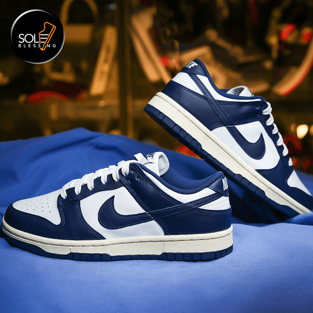 Nike Dunk Low Vintage Navy (W)