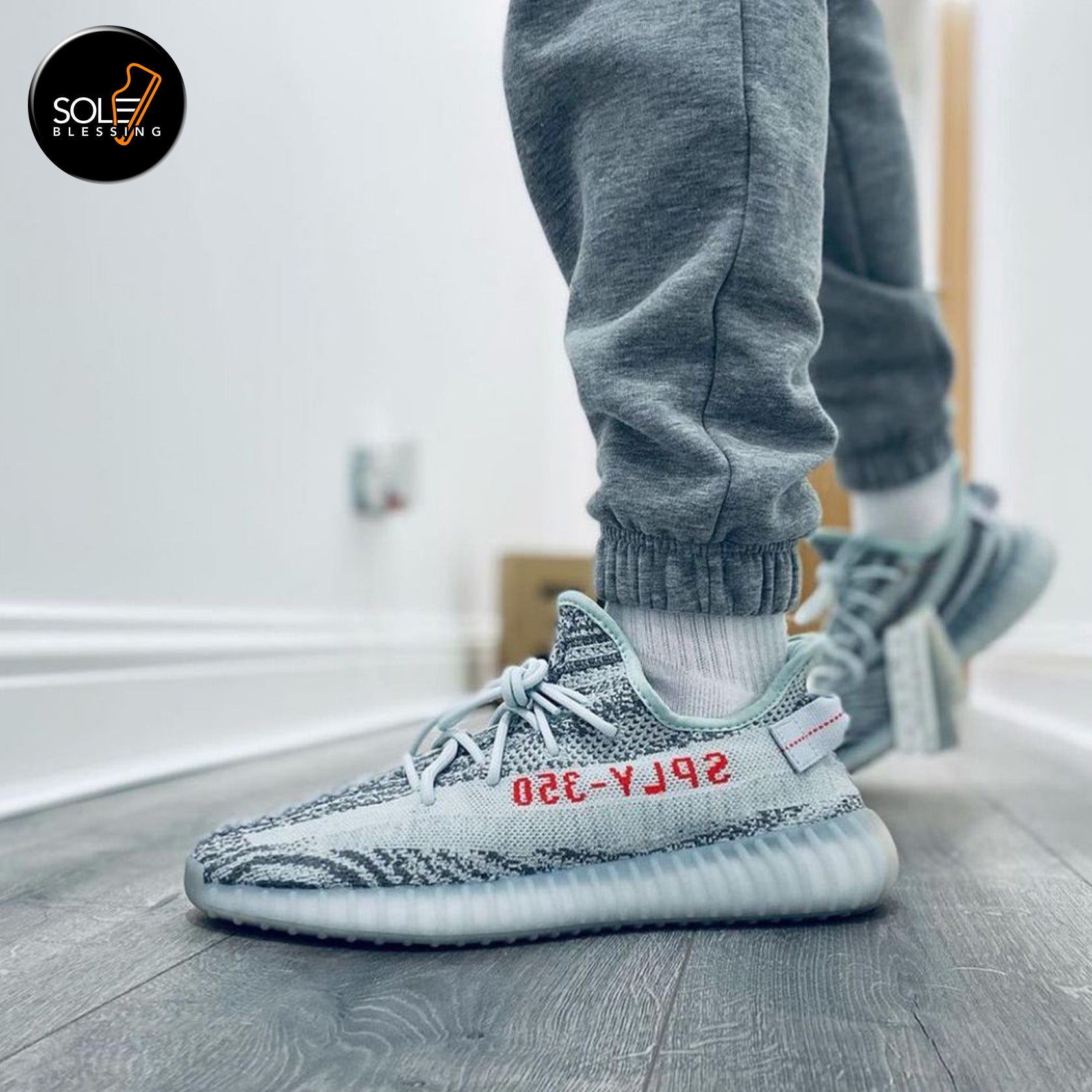 Blue tint yeezy boost 350 v2 deals