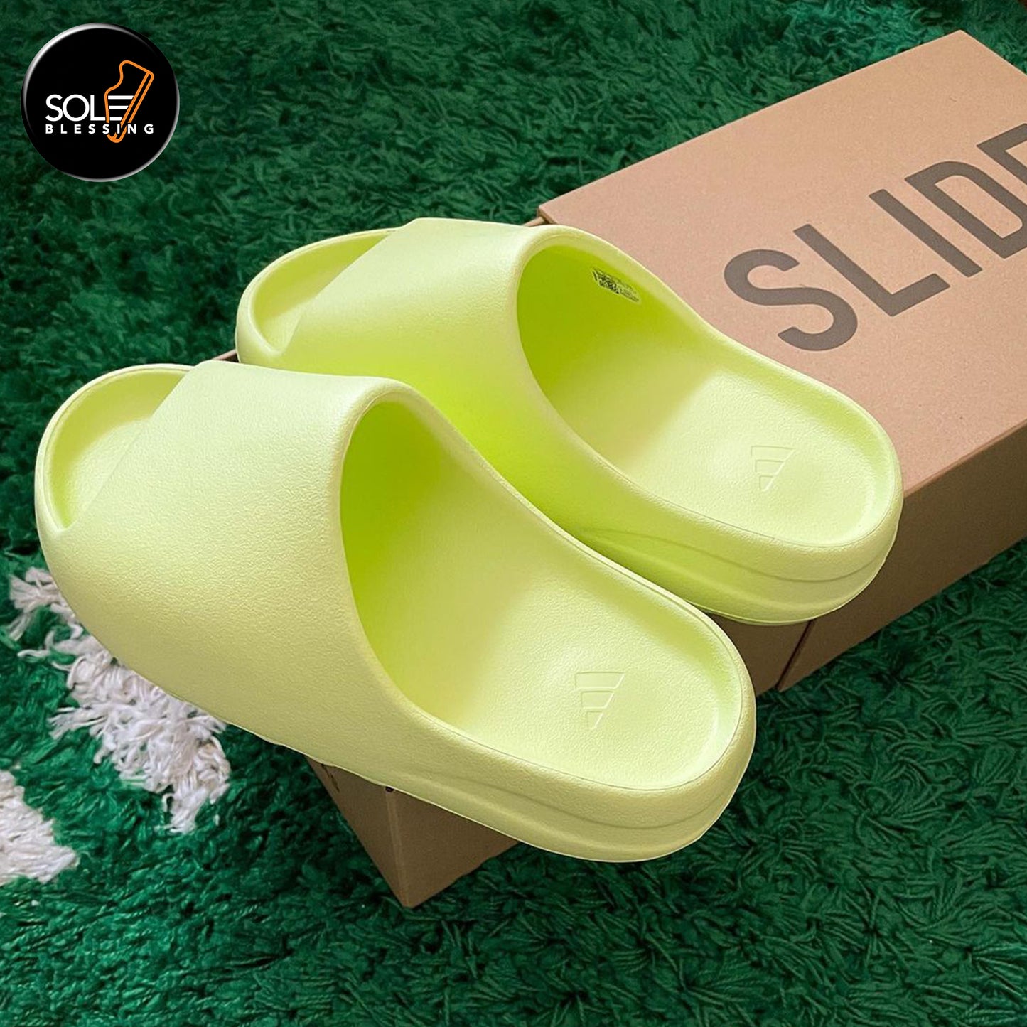 Yeezy Slide Glow Green